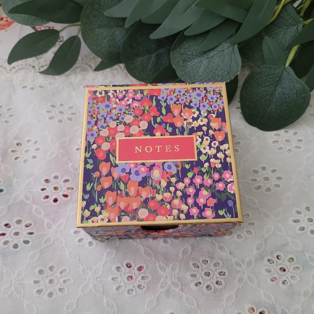 Lady Jayne Floral Notes Box With Pen